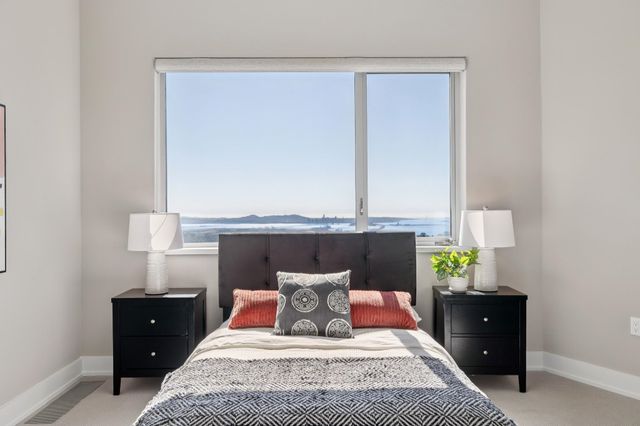 25 Diablo Dr, Oakland, CA 94611