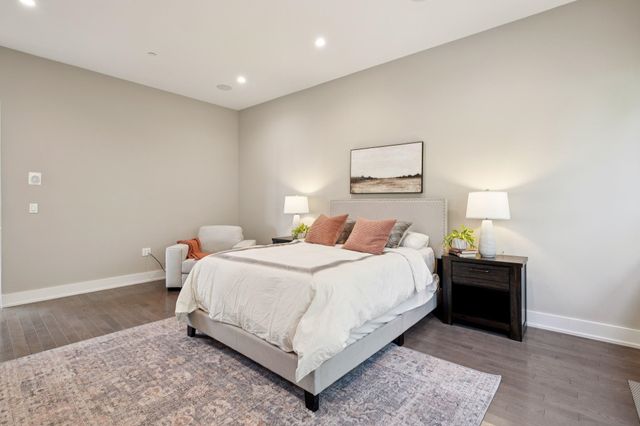 25 Diablo Dr, Oakland, CA 94611