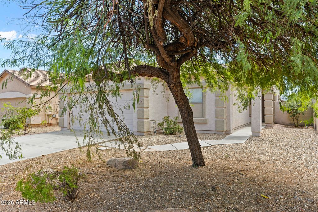 9921 W CHIPMAN Road, Tolleson, AZ 85353 — photo 3