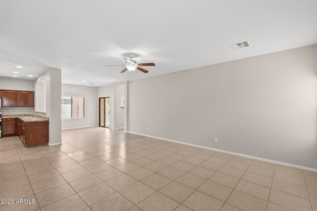 9921 W CHIPMAN Road, Tolleson, AZ 85353 — photo 5