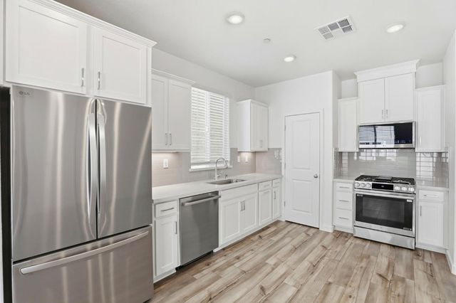 1496 Roebling St, Lincoln, CA 95648