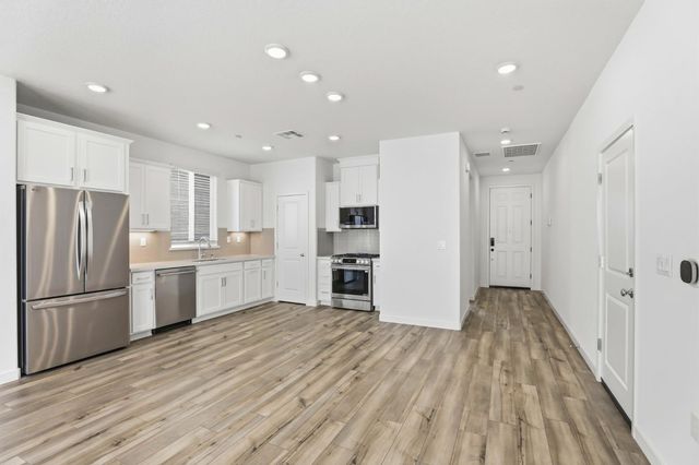 1496 Roebling St, Lincoln, CA 95648