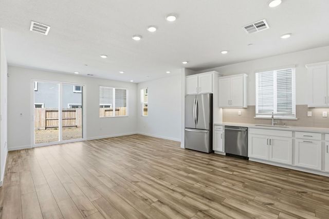 1496 Roebling St, Lincoln, CA 95648