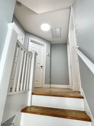 315 East St, Bound Brook Boro, NJ 08805
