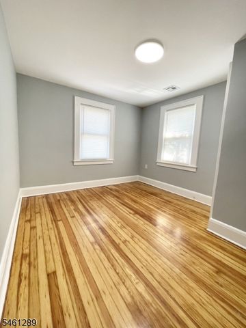 315 East St, Bound Brook Boro, NJ 08805