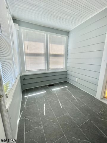 315 East St, Bound Brook Boro, NJ 08805