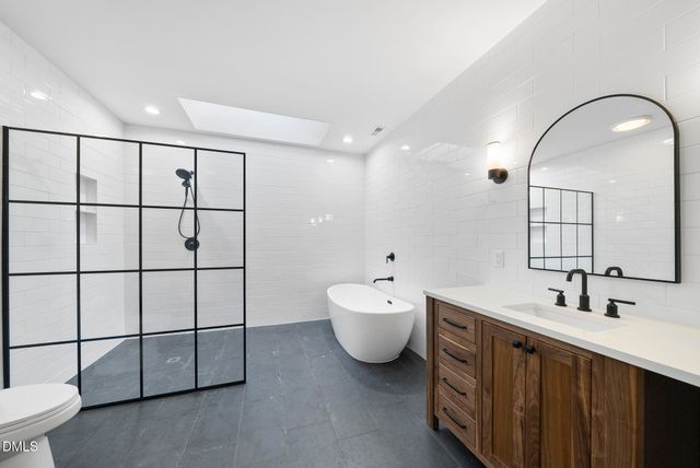 3401 Seven Springs Road, Hillsborough, NC 27278