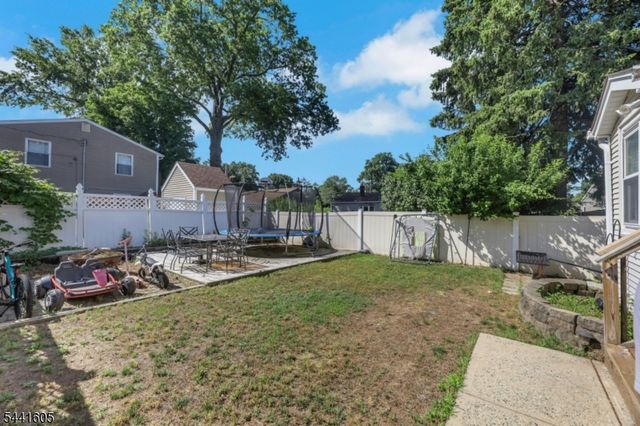 20 Harding Ave, Pompton Lakes Boro, NJ 07442