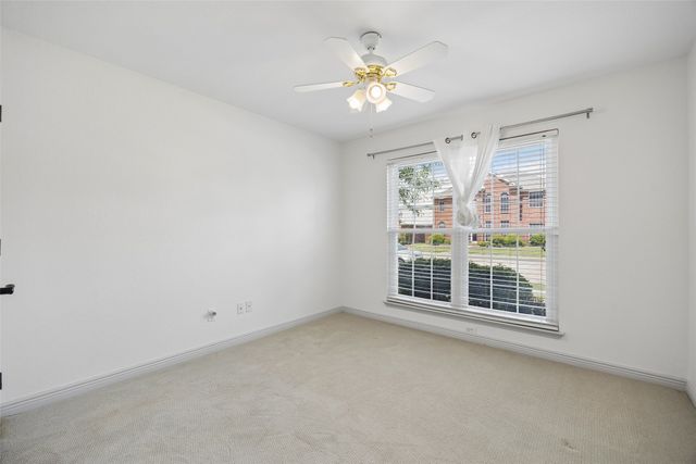 5525 Riverview Drive, The Colony, TX 75056