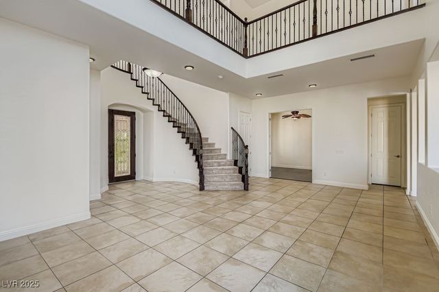 8635 Killians Greens Drive, Las Vegas, NV 89131