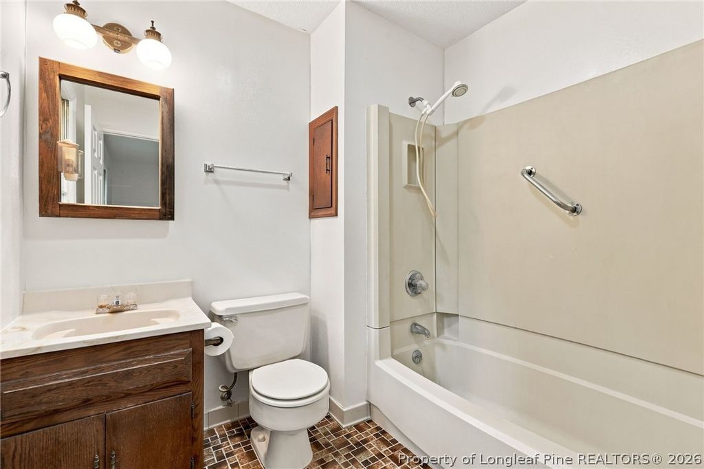 413 & 417 Sherman Drive, Fayetteville, NC 28301 — photo 23
