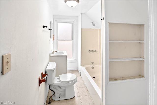 2010 Forestdale Avenue, Cleveland, OH 44109