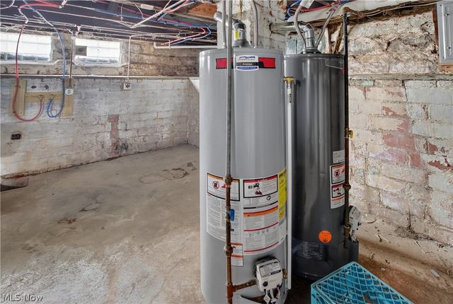 2010 Forestdale Avenue, Cleveland, OH 44109