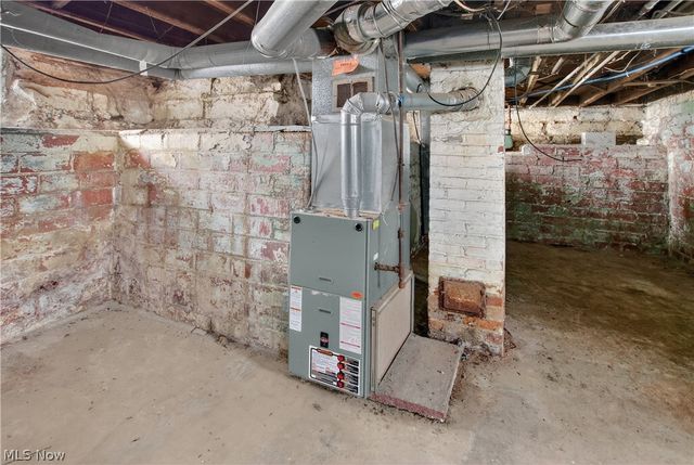 2010 Forestdale Avenue, Cleveland, OH 44109