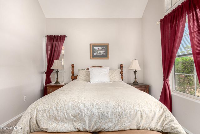 1633 E LAKESIDE Drive 161, Gilbert, AZ 85234