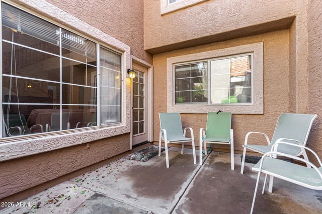 1633 E LAKESIDE Drive 161, Gilbert, AZ 85234