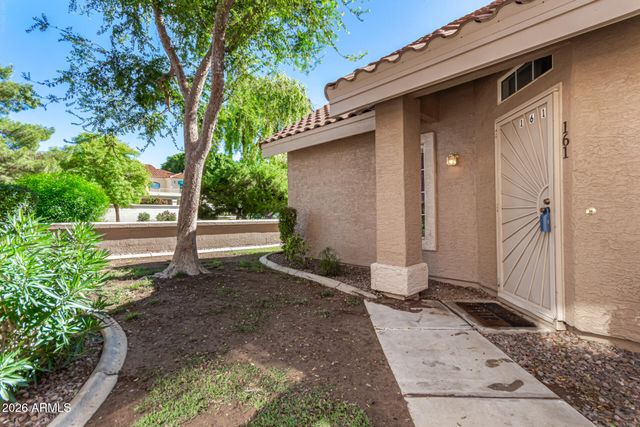 1633 E LAKESIDE Drive 161, Gilbert, AZ 85234