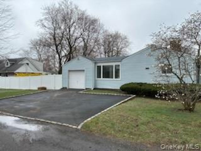 12 Fairlee Drive, East Northport, NY 11731