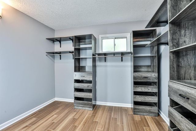 958 Hollytree Drive, Springfield Twp., OH 45231