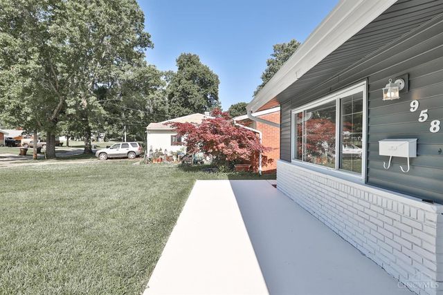 958 Hollytree Drive, Springfield Twp., OH 45231