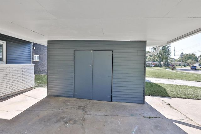 958 Hollytree Drive, Springfield Twp., OH 45231