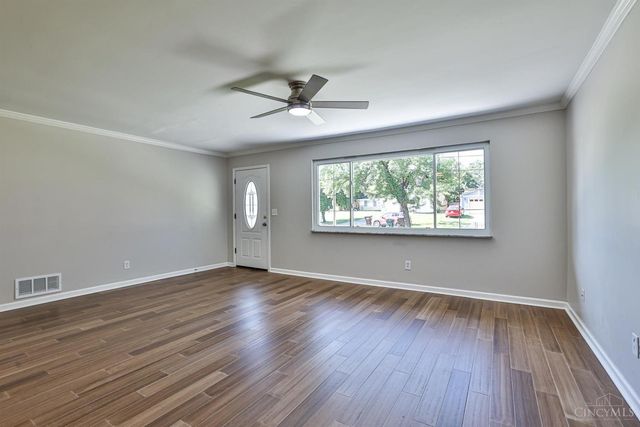 958 Hollytree Drive, Springfield Twp., OH 45231