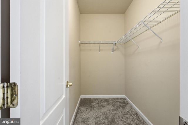 22661 SETTLERS TRAIL TER, Brambleton, VA 20148