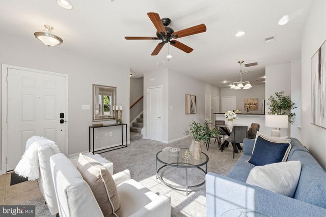 22661 SETTLERS TRAIL TER, Brambleton, VA 20148