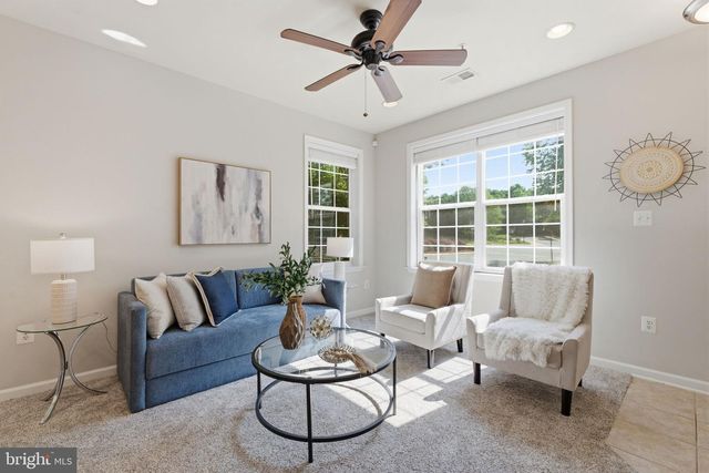 22661 SETTLERS TRAIL TER, Brambleton, VA 20148
