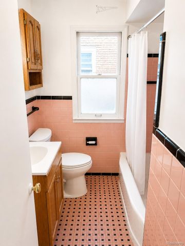 6639 Miller Road, Dearborn, MI 48126