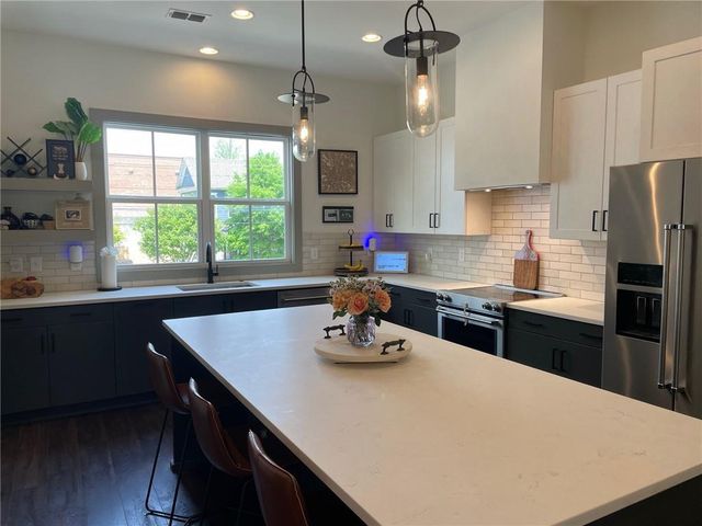 1223 Oxley Place NW, Atlanta, GA 30307