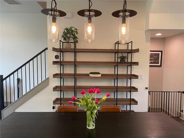 1223 Oxley Place NW, Atlanta, GA 30307