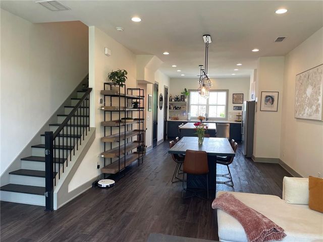 1223 Oxley Place NW, Atlanta, GA 30307