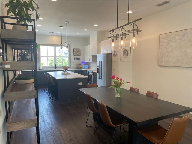 1223 Oxley Place NW, Atlanta, GA 30307