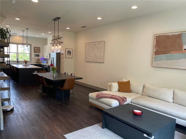 1223 Oxley Place NW, Atlanta, GA 30307