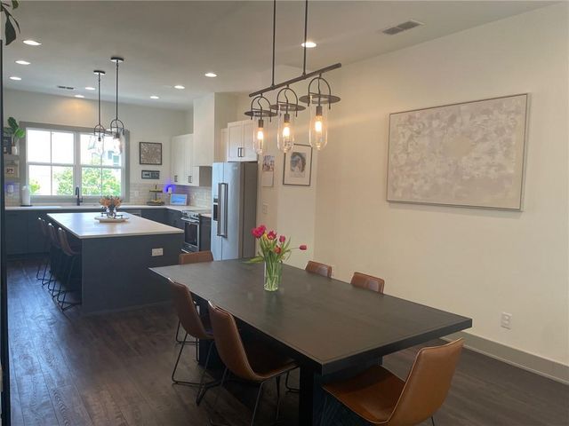 1223 Oxley Place NW, Atlanta, GA 30307