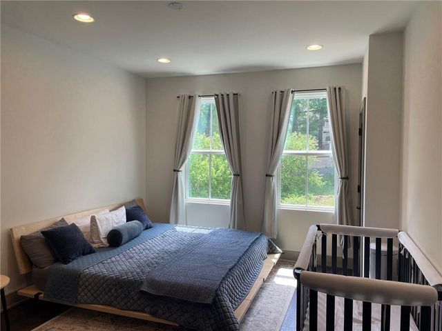 1223 Oxley Place NW, Atlanta, GA 30307