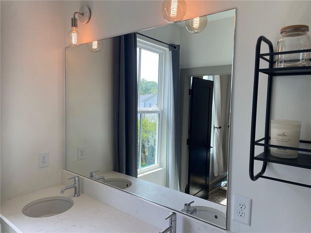 1223 Oxley Place NW, Atlanta, GA 30307