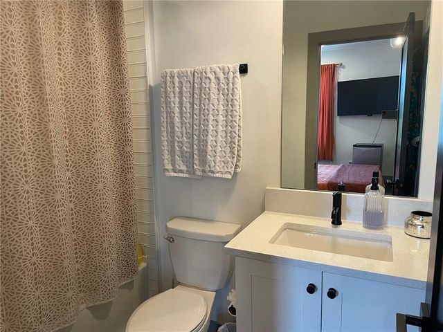 1223 Oxley Place NW, Atlanta, GA 30307