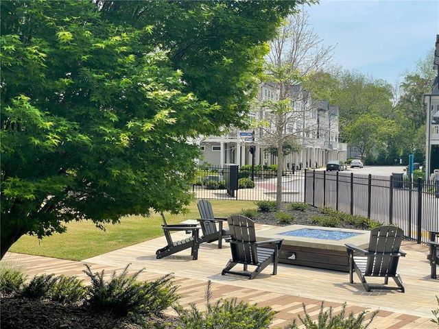 1223 Oxley Place NW, Atlanta, GA 30307