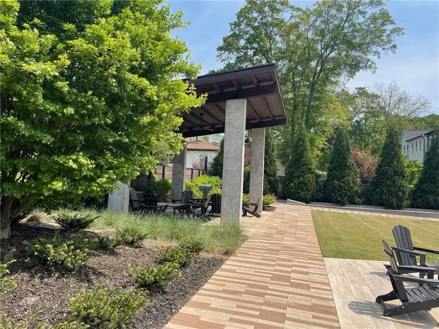 1223 Oxley Place NW, Atlanta, GA 30307