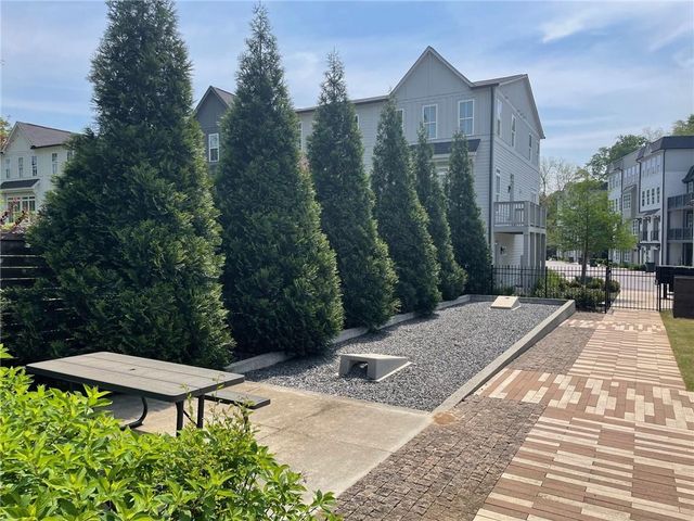 1223 Oxley Place NW, Atlanta, GA 30307