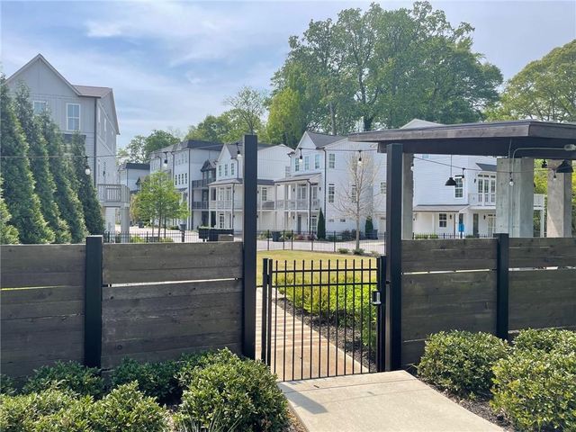 1223 Oxley Place NW, Atlanta, GA 30307