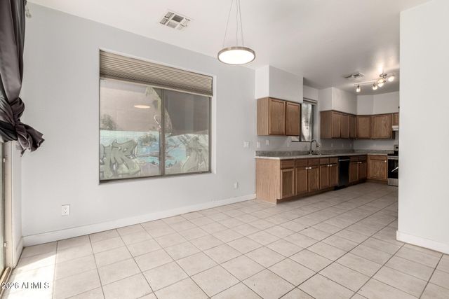 800 S BEDFORD Drive, Chandler, AZ 85225