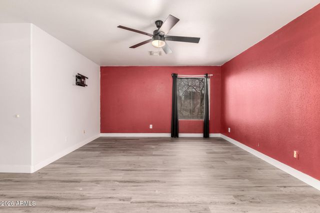 800 S BEDFORD Drive, Chandler, AZ 85225