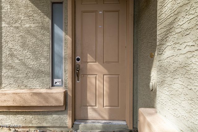 800 S BEDFORD Drive, Chandler, AZ 85225