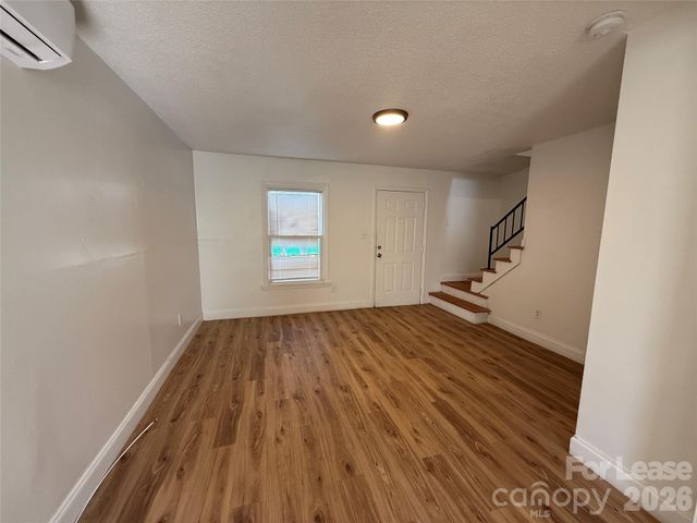 421 Honeywood Avenue B5, Charlotte, NC 28216