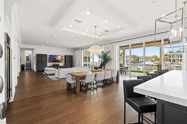 5111 W HOMER AVENUE, Tampa, FL 33629