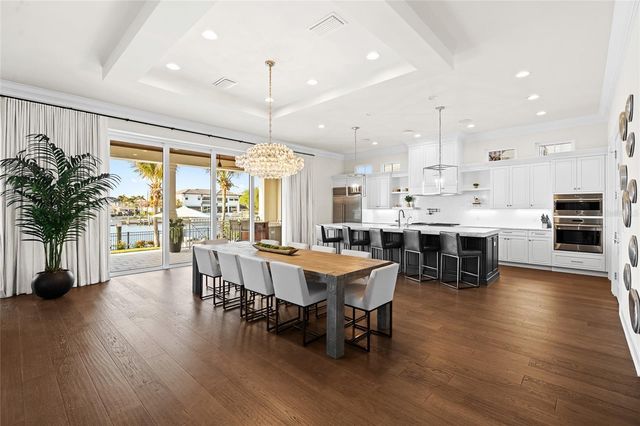 5111 W HOMER AVENUE, Tampa, FL 33629