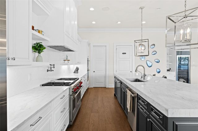 5111 W HOMER AVENUE, Tampa, FL 33629